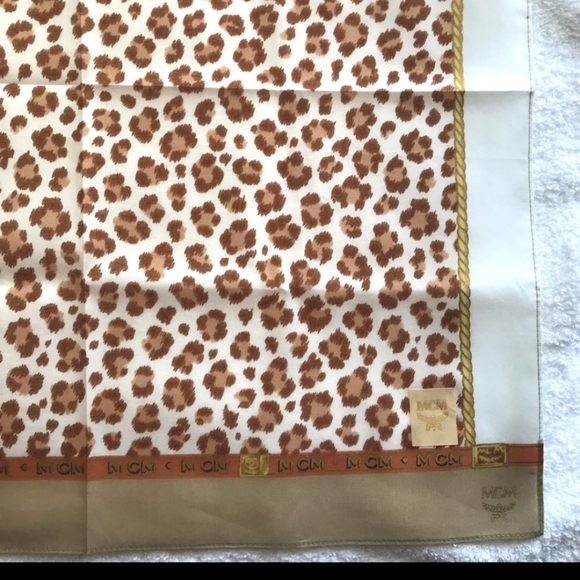 MCM Backpack With Scarf AUTHENTIC - Picture 16 of 16